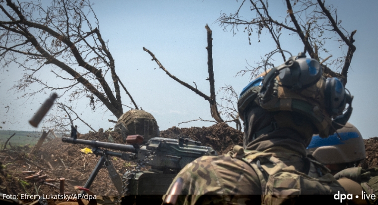 🔴 LIVEBLOG Ukrainischer Generalstab meldet Fortschritte an der Front +++ Das Wichtigste rund um #UkraineRussiaWar️ 👉 tkr.ro/e/EDWlsx7bxAEL… <a href="/dpa/">dpa</a> via <a href="/mopo/">Hamburger Morgenpost</a> #ukrainecounteroffensive  #UkraineWarNews