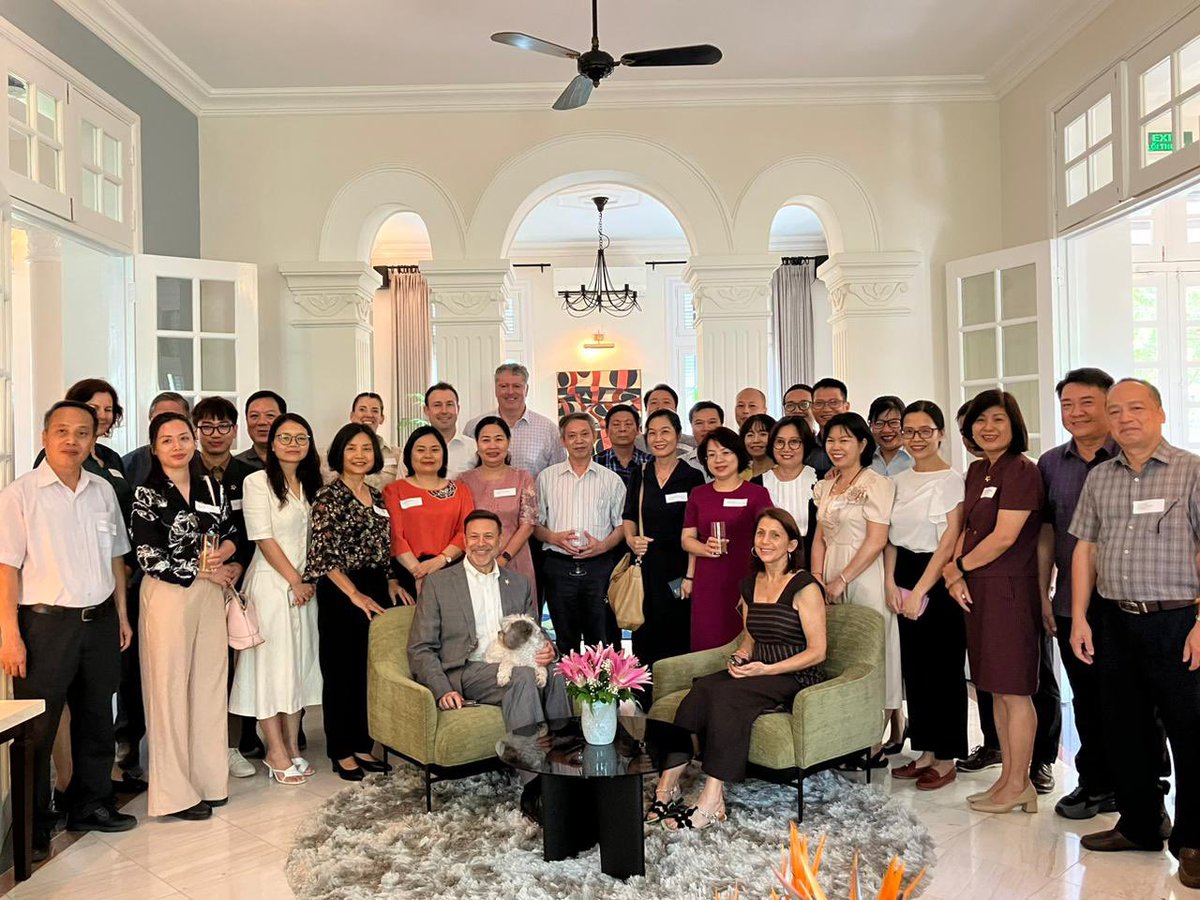 AusAmbVN's tweet photo. Lovely lunch at the residence to farewell 18 agricultural scientists travelling to Australia tomorrow as part of @ACIARVietnam’s John Dillon fellowship.

Over 30 years, 🇦🇺 has invested over $150 million in ag research 🌾 - generating $90 for 🇻🇳 for every dollar spent! https://t.co/na2rQA5HUa