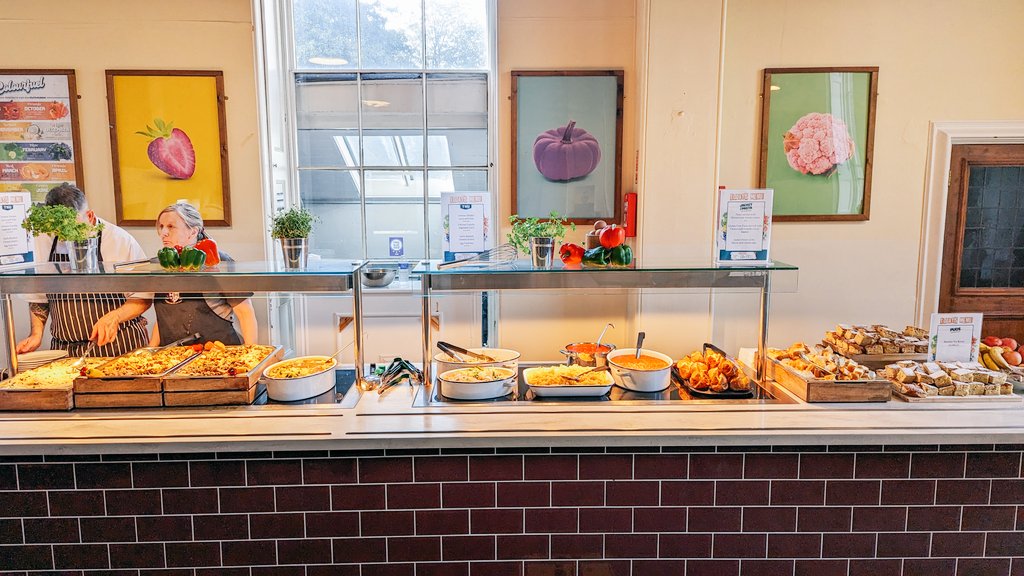 What a fantastic first week <a href="/LichfieldCSchl/">Lichfield Cathedral School</a> . Cooking up a storm together with Lee and the team, it has been brilliant to welcome the pupils back with some fabulous food
<a href="/AccentCatering/">Accent Catering</a> <a href="/PaulMerryChef/">Paul Merry</a> 
#teamwork #freshfood #BackToSchool