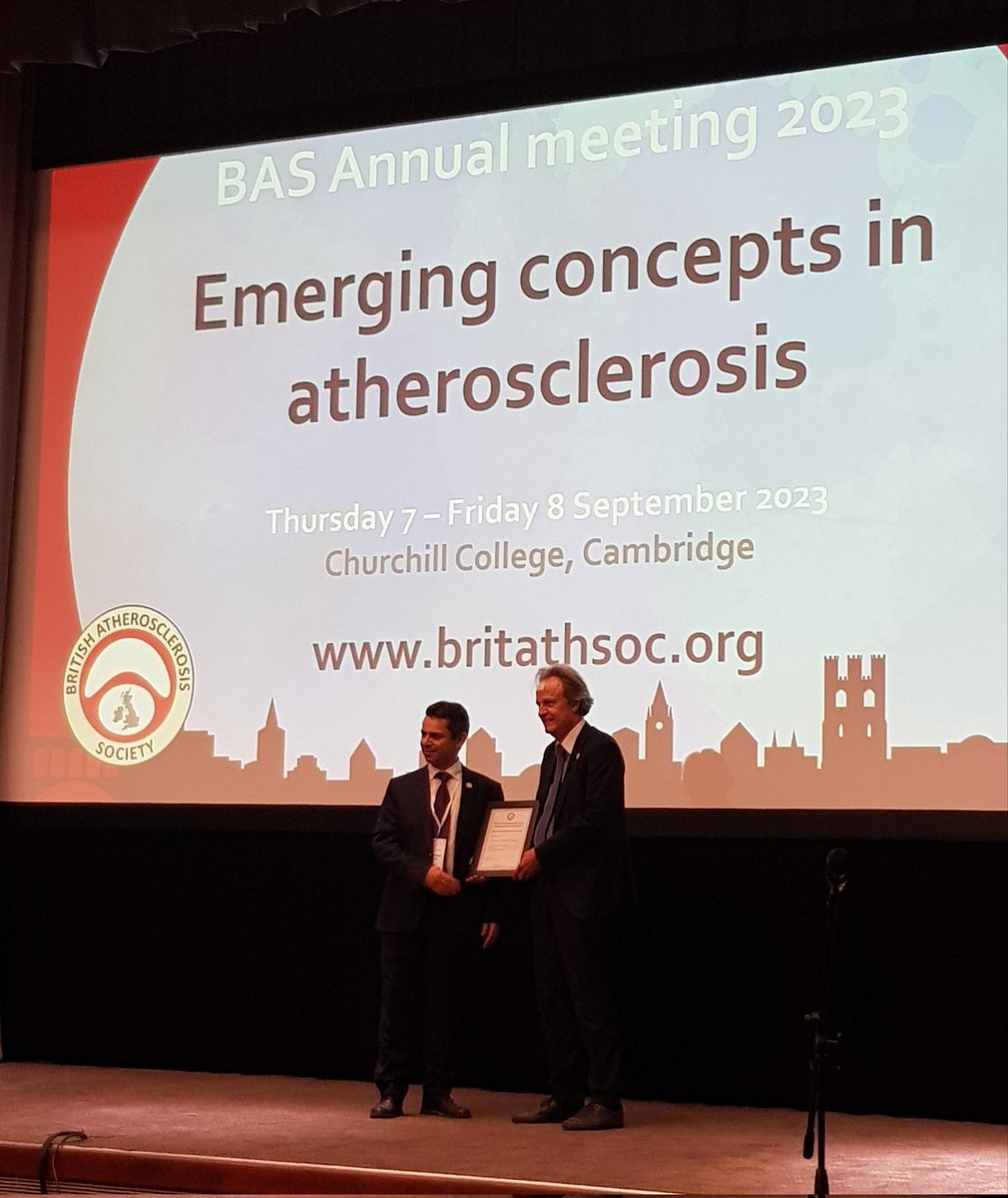 CVR_TomaszGuzik's tweet image. Prof @TomLuscher delivers the prestigious Hugh Sinclair Lecture at @britathsoc Annual Meeting 2023 - taking us on a journey through #atherosclerosis from endothelial dysfunction to acute #coronary syndromes 

#BAS2023 #CVD #inflammation #CardiovascularResearch