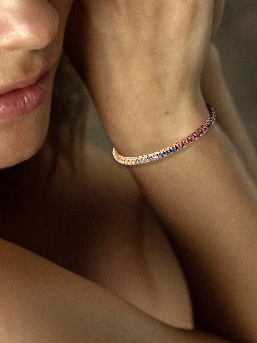 jordanjoyeros's tweet photo. Riviere de zafiros arcoiris.
#JordanJoyeros #diseñadores #Joyería #fabricantes #gemologos #pulsera #bracelet #riviere #PulseraTennis #oro #gold #zafiroazul #zafiroamarillo #zafiroverde #zafironaranja #diseñamosparati #wedesignforyou
https://t.co/xoyTZvEGUP https://t.co/ZfCp04XYx2
