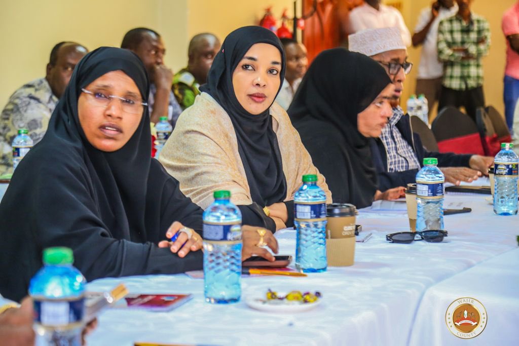 SenMariamOmar's tweet photo. Transforming climate Change calls for delivering on old promises &amp; setting the framework for a new deal on Mitigation &amp; Finance; Putting nature &amp; livelihoods at the heart of climate action.  Intensify drought resistant measures in support of the drought-affected communities. https://t.co/wNfcuVOry2