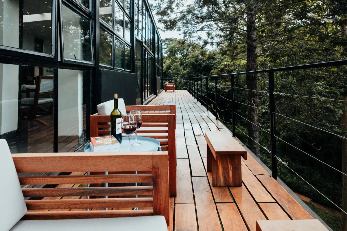 ErosTravelogue's tweet photo. Escape to the beautiful and peaceful River Bank Villa in Jinja.

2 double rooms &amp; hosts upto 4 pax. 
Self catering 

#ExploreUganda https://t.co/aa95YGLSFi