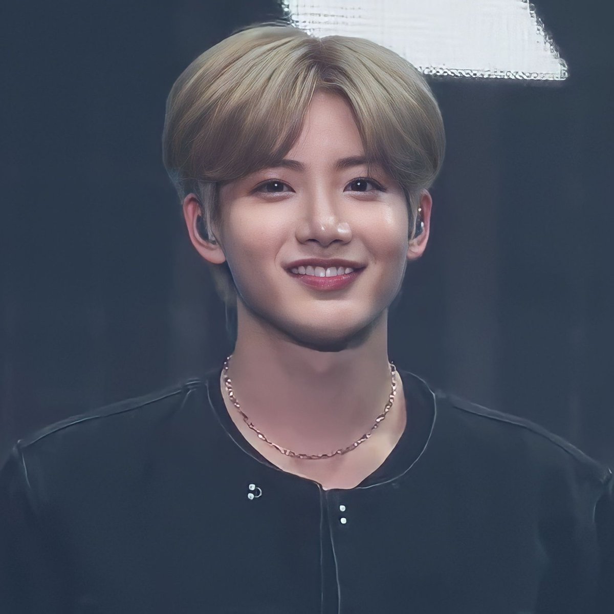 kyukoalala's tweet photo. he's so gorgeous ♡ #JUNKYU https://t.co/Mn97Jncbdk