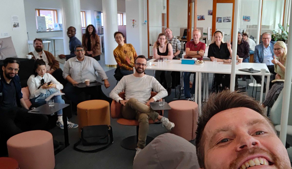 <a href="/tfelin/">Timo Felin</a> spoke at the @heleducationhub event yesterday on #startup #MVPdevelopment. His recommendations:
1. Figure out your ICP and engage them continuously 
2. Prioritise only the critical value prop for them 
3. Have a validated vision that you build towards so you stay on track