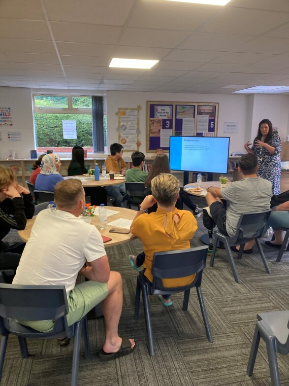 Mansfield Parent Power (@mansfieldpp) on Twitter photo Fantastic Mansfield #ParentPower meeting last night at <a href="/BruntsAcademy/">The Brunts Academy</a>!
Great guidance from Emma at @DANCOP about the differences between universities, and productive planning from parents for our upcoming trips to <a href="/TrentUni/">Nottingham Trent University</a>'s Mansfield campus and <a href="/Peterhouse_SLO/">Peterhouse Outreach</a>! Fantastic Mansfield #ParentPower meeting last night at <a href="/BruntsAcademy/">The Brunts Academy</a>!
Great guidance from Emma at @DANCOP about the differences between universities, and productive planning from parents for our upcoming trips to <a href="/TrentUni/">Nottingham Trent University</a>'s Mansfield campus and <a href="/Peterhouse_SLO/">Peterhouse Outreach</a>!