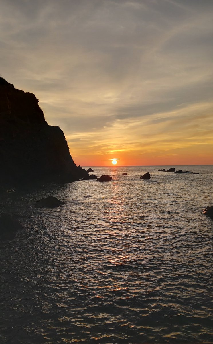 Supper sunset @VISITilfracombe