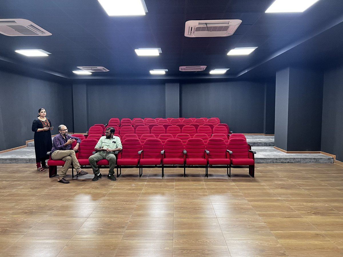 AswinPKumar_'s tweet photo. Evaluated the on going works In Chempazhanthy digital museum dedicated to Sreenarayana guru. The museum will be in operation shortly where latest technologies are utilised to explain the life and work of Kerala’s biggest renaissance leader @KeralaTourism https://t.co/hbEPSMsZRk