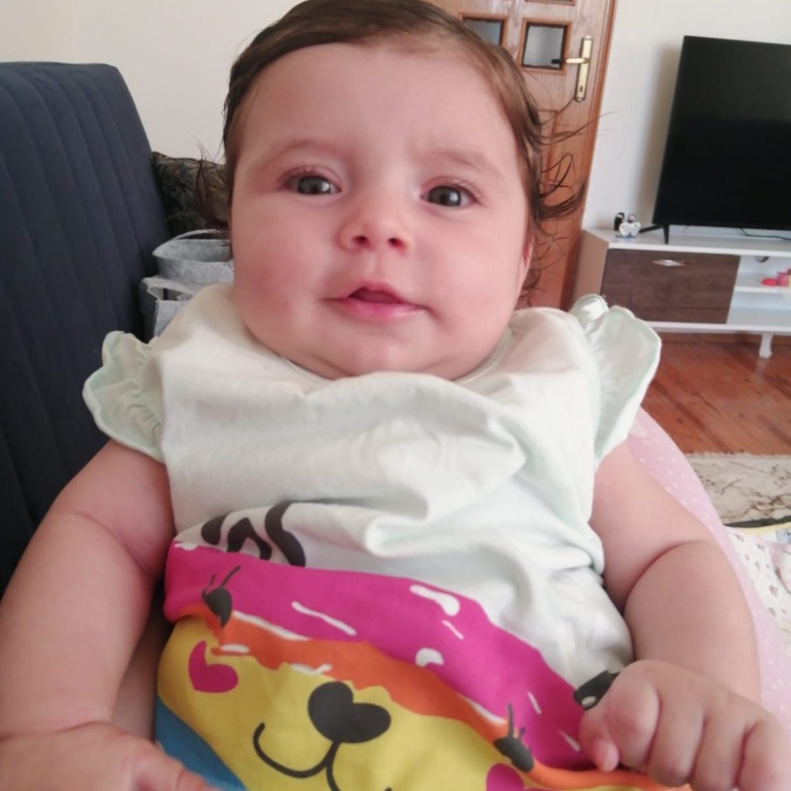 Hamdulah_ER's tweet photo. Aksaray'da 5 gün önce yaşanan sel felaketinde kaybolan Asel bebeğin cansız bedenine ulaşıldığı haberi, hepimizi hüzne boğmuştur.

Cennet Kuşu Asel'in ailesine Yüce Allah'tan sabır diliyorum. Allah acılarını hafifletsin, yüreklerine sekinet indirsin. https://t.co/lH0uta1bLS