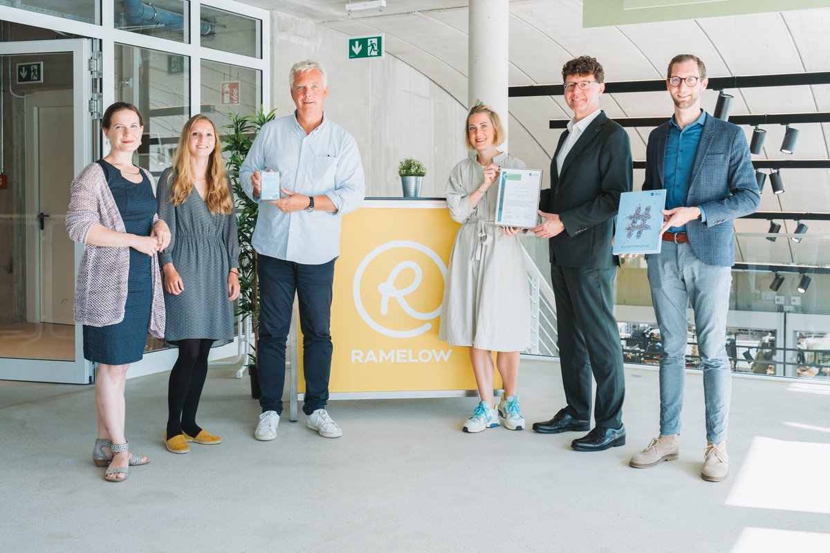 Die Gustav Ramelow KG hat das AGA-Siegel „Zertifizierte Nachhaltigkeitsleistung“ erhalten. Es unterstreicht, die überzeugenden Anstrengungen des Unternehmens, sich in den Bereichen #Umwelt, Soziales u. #Governance nachhaltig zu entwickeln. Mehr zum Siegel: aga.de/leistungen/aga…