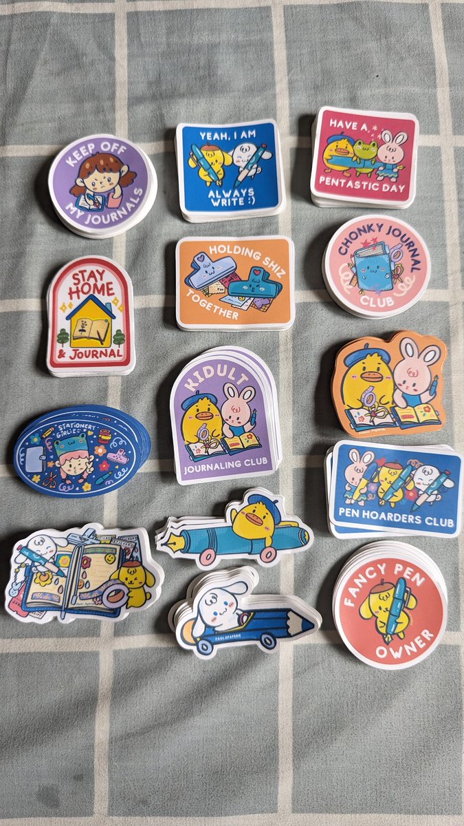 PaolaPaperie's tweet photo. Dropping new waterproof vinyl stickers tomorrow at #PaperConPH ! More to see tomorrow at my booth-- Table 17-18 near Kombi Brew! ππ https://t.co/ysWD4CnOxI