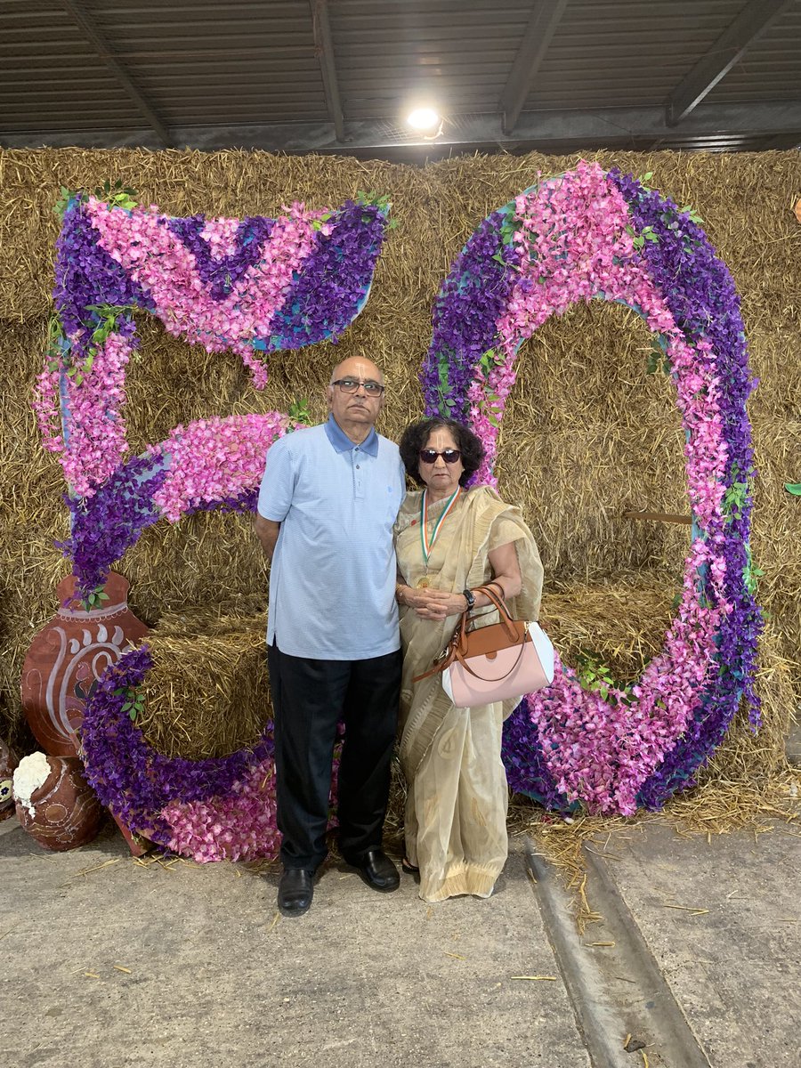 Er Trupti Patel FCIHT,MSc.BEng.Visharad BN & Yog (@trujagdish) on Twitter photo Janmashtami blessings <a href="/ISKCON_Manor/">Bhaktivedanta Manor</a>, peaceful yet with amazing energy, young and old all immersed in Shree Krushana devotion. Janmashtami blessings <a href="/ISKCON_Manor/">Bhaktivedanta Manor</a>, peaceful yet with amazing energy, young and old all immersed in Shree Krushana devotion.