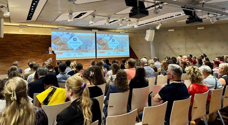 EUBloodAlliance's tweet photo. #ECDHM is kicking off this morning with a full room at the extraordinary building of the @wu_vienna (Vienna University of Economics and Business).
We are looking forward to a full programme today, to learn and exchange on donor health and donor management. https://t.co/OJmJJfgGxf