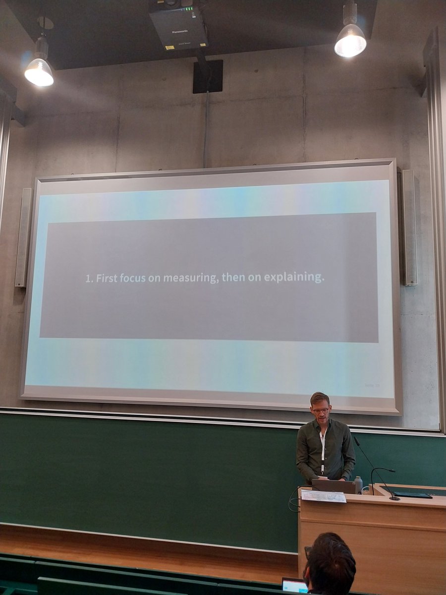 Sofie_Vranken (@sofievranken_) on Twitter photo Interesting and inspiring talk on the 10 things to consider when analyzing media effects #MediaPsych23 Interesting and inspiring talk on the 10 things to consider when analyzing media effects #MediaPsych23