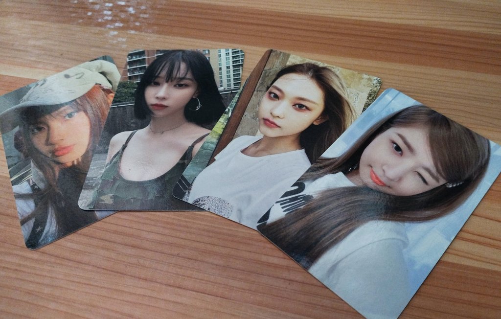 panabikan's tweet photo. 💌 ― thank you so much, @blu6jeans ! 💞 they came home safely^^

↪『#bbangzceipts』 https://t.co/x7E7QcAzJv