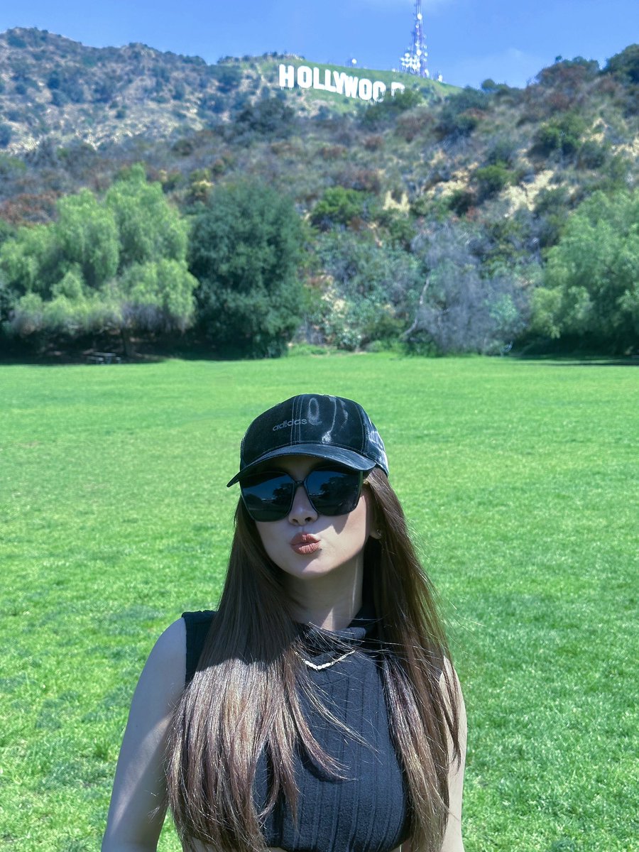 the iconic hollywood sign 🌴

#SHEKI #MNL48 #mnl48sheki