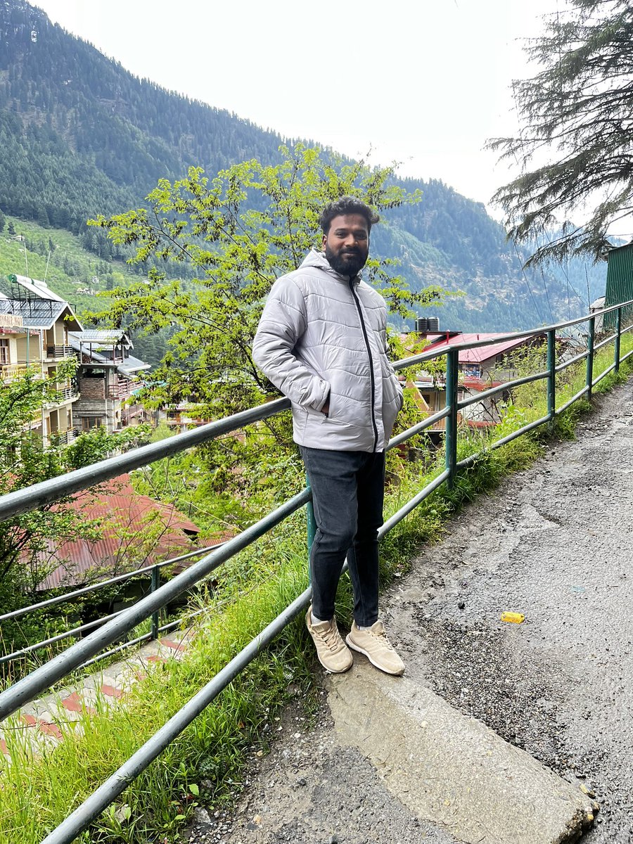 imSubhash_33's tweet photo. Chilling out at #manali #beasriver #solangvalley #lateupload #Latepost https://t.co/u4DqsgoFBJ