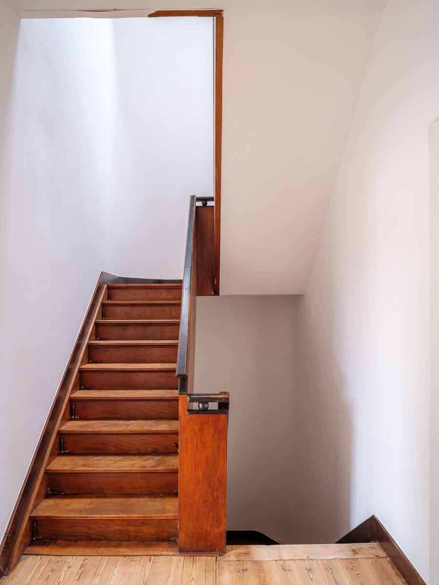 IMMO_CVH's tweet photo. Binnenkort in ons aanbod 🤩
TE KOOP - Imposante, Instapklare herenwoning met tuin
Benieuwd? Contacteer ons kantoor voor meer informatie of een plaatsbezoek: info@immo-cvh.be
#ImmoCVH #Ledeberg #Immo #Vastgoed #Herenwoning #TeKoop #Authentiek #Instapklaar #ImmoGent https://t.co/usZjOTCyh5