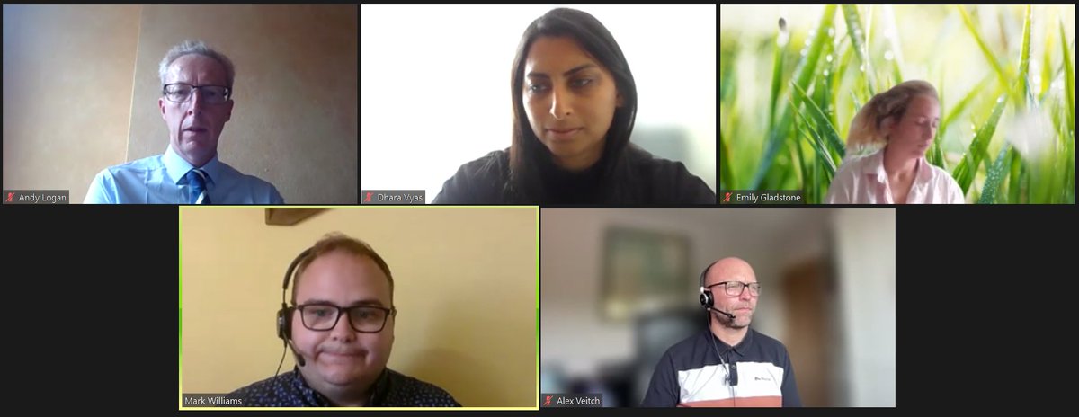 EnergyUKcomms's tweet photo. Our webinar on 'The Size of the #NetZero Prize' is starting, recapping our #CleanGrowthGap series and looking at the many benefits of actively pursuing Net Zero for the UK.

💬Andy Logan of @OxfordEconomics,
💬Alex Veitch, @britishchambers
💬@Dhara__Vyas, Energy UK https://t.co/UiR4emHea8