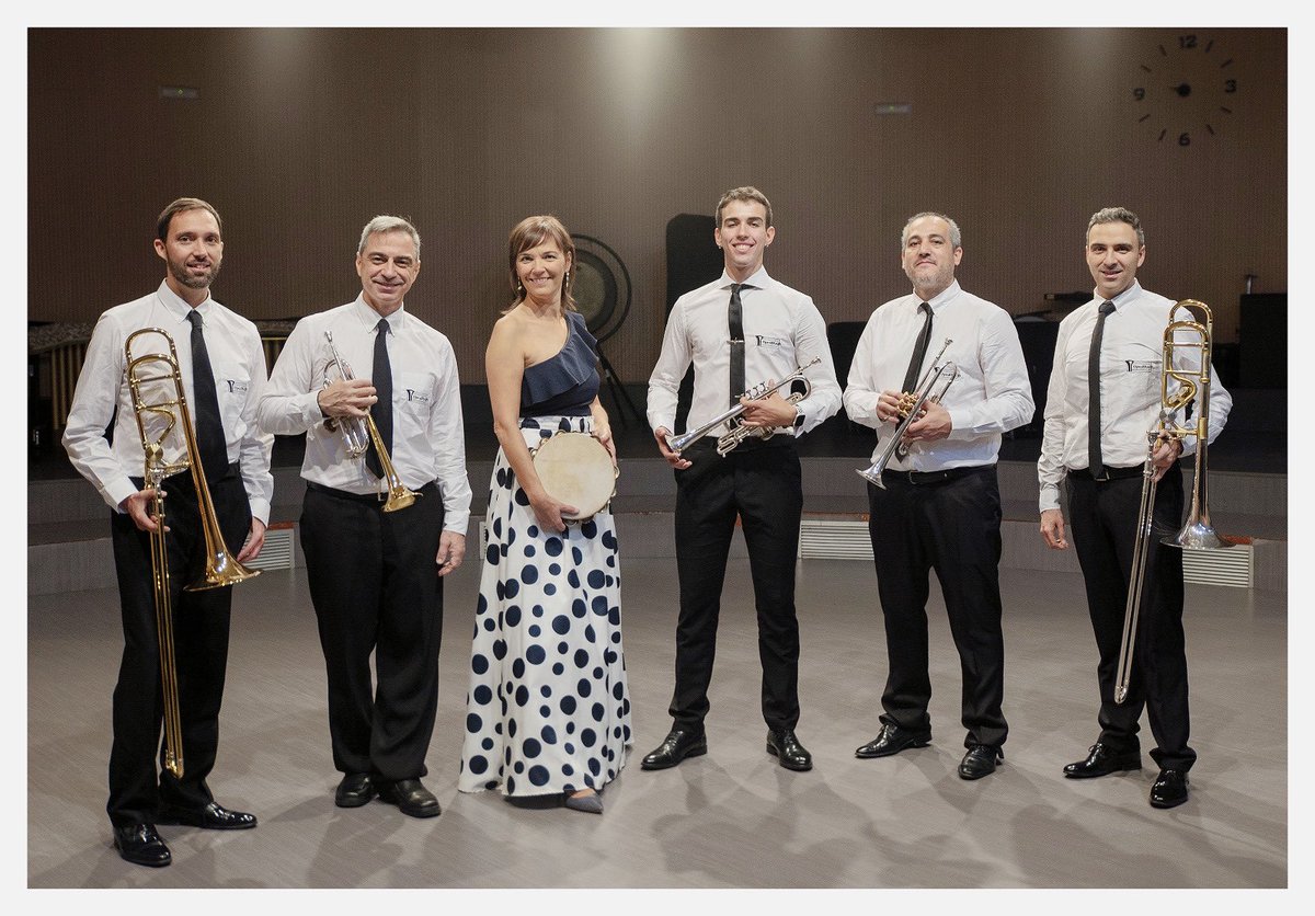 spainopenbrass's tweet photo. Este sábado día 9 de septiembre estaremos en el Ciclo Musical de La Antigua!😉

Nos vemos sin falta este sábado 9 de septiembre en Zumárraga, a las 19:30😇

Bertan ikusiko zaitut!

🥳🎺🎹🥁
.
.
.
#openbrass #spainopenbrass #brass #trumpet #trombone #drums #stomvi #upsound https://t.co/bDAfkZ622d