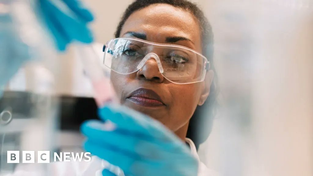 TridentBiopharm's tweet image. The government has announced that the UK will rejoin Horizon, the EU's flagship research scheme. UK-based scientists and institutions can now apply for funding from the £81bn (€95bn) Horizon fund. 🌍🔬 #UKScience #HorizonResearchProgramme #ResearchFunding buff.ly/45SWrRO