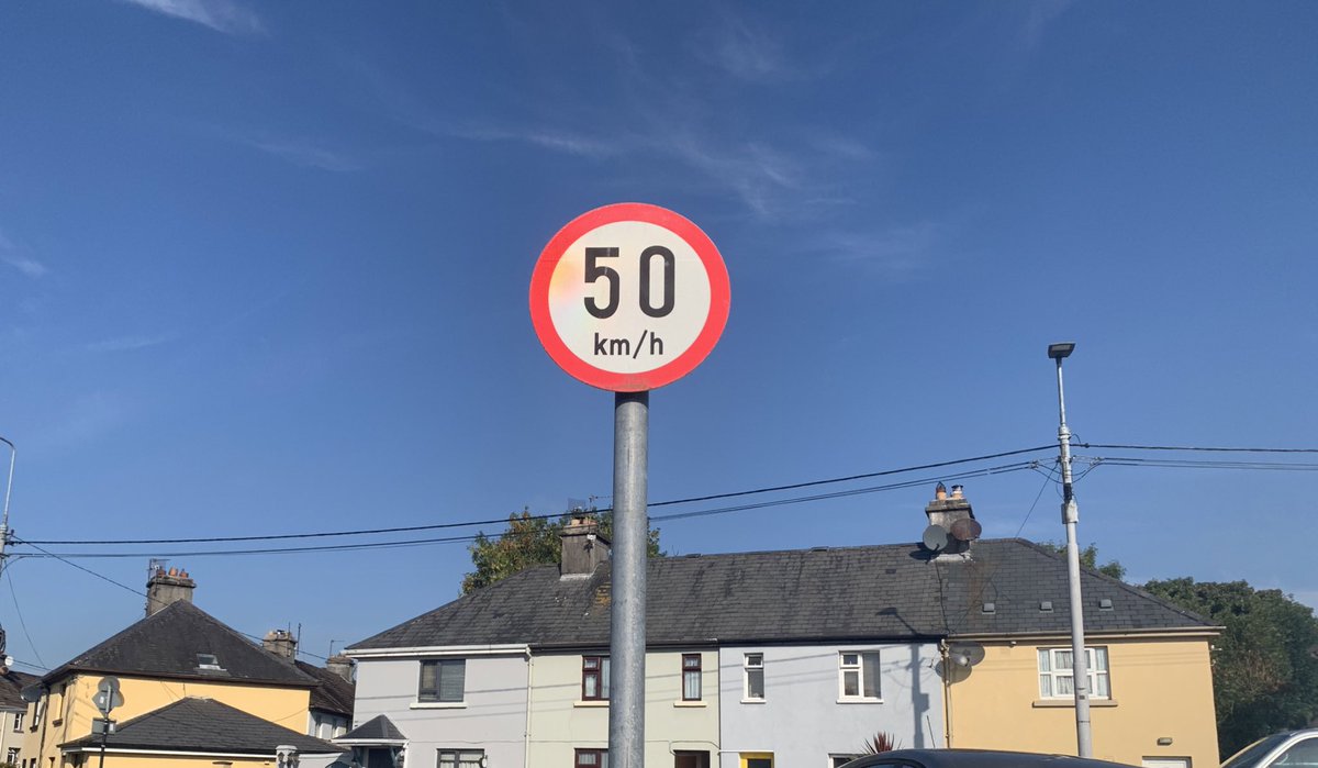 BetterEnnis's tweet image. Good to hear @HMcEntee on @morningireland outline how reducing speed limits will save lives. The discussion centred on the delay in implementation.

Worthwhile pointing out that local authorities and TII can reduce speed limits now. 

Start now to save lives? @LocalGovIre #Love30