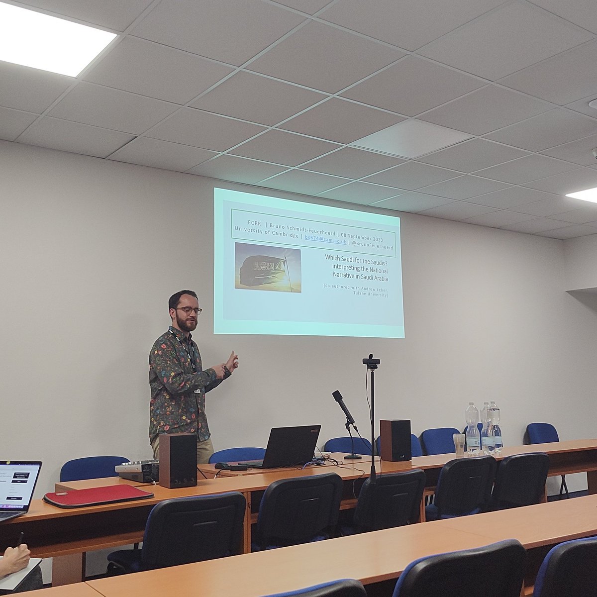ThisIsNickH's tweet photo. First panel on Day 5 @ECPR #ecprgc23 
Neoliberalism and postcolonialism: (Un)likely allies?
Impressive panel organized by: @NitashaKaul @UniWestminster 
@MeralUgurCinar @BilkentUniv 
@BrunoFeuerheerd  @Cambridge_Uni 
@JacopoCustodi @scuolanormale https://t.co/lFFWqc61Ur