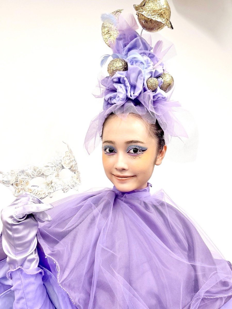 KarenaCherry426's tweet image. bestaff makeup collection 2023💄

テーマ【Ohhh! MATSURI】

イタリアチーム🇮🇹【仮面舞踏会】🎭

#bestaff
#make 
#collection 
#仮面舞踏会
#ヘアメイクモデル
#モデル