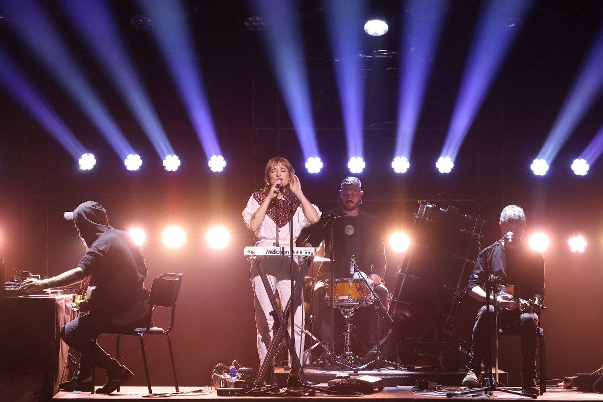 RoughTradeRecs's tweet photo. Photos of @LankumDublin’s performance last night @MercuryPrize https://t.co/sHM1TB5R3J