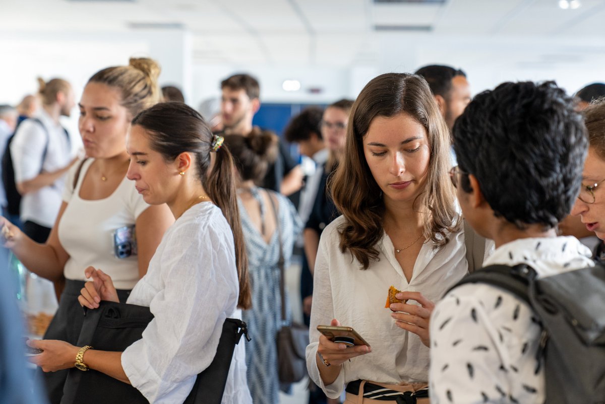 UTTroyes's tweet photo. 📸Retour en images sur les #soutenances de #stages de nos étudiants #ingénieurs promotion 2023 ! Cette année nous avons eu : 🔸554 stages dont 477 stages Ingénieurs & 77 stages Masters🔸59 stages international🔸30 stages dans l’Aube🔸41 stages en Région Grand-Est #UTTroyes #GoUTT https://t.co/pSU8k2uB4z