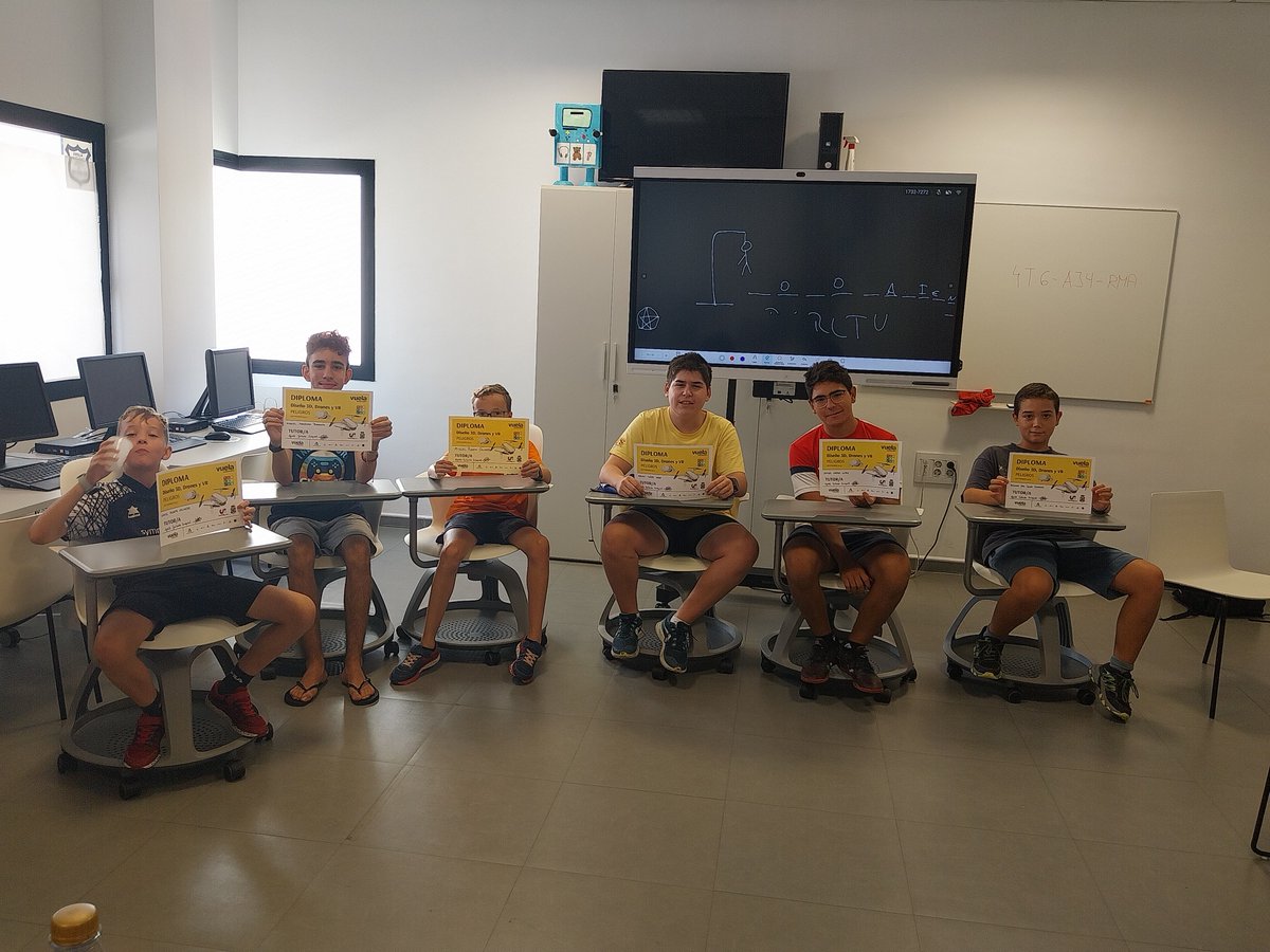 Punto Vuela Peligros (@peligrosvuela) on Twitter photo Taller de Diseño 3D con Tinkercad en Centro Vuela Guadalinfo de Peligros del 4 al 7 de septiembre.
Los alumnos aprendieron a utilizar la herramienta web llamada Tinkercad y diseñaron varios objetos a su elección.
¡Buen trabajo!!!! <a href="/PeligrosSuena/">Ayuntamiento de Peligros</a> <a href="/VuelaGuadalinfo/">@VuelaGuadalinfo</a> Taller de Diseño 3D con Tinkercad en Centro Vuela Guadalinfo de Peligros del 4 al 7 de septiembre.
Los alumnos aprendieron a utilizar la herramienta web llamada Tinkercad y diseñaron varios objetos a su elección.
¡Buen trabajo!!!! <a href="/PeligrosSuena/">Ayuntamiento de Peligros</a> <a href="/VuelaGuadalinfo/">@VuelaGuadalinfo</a>