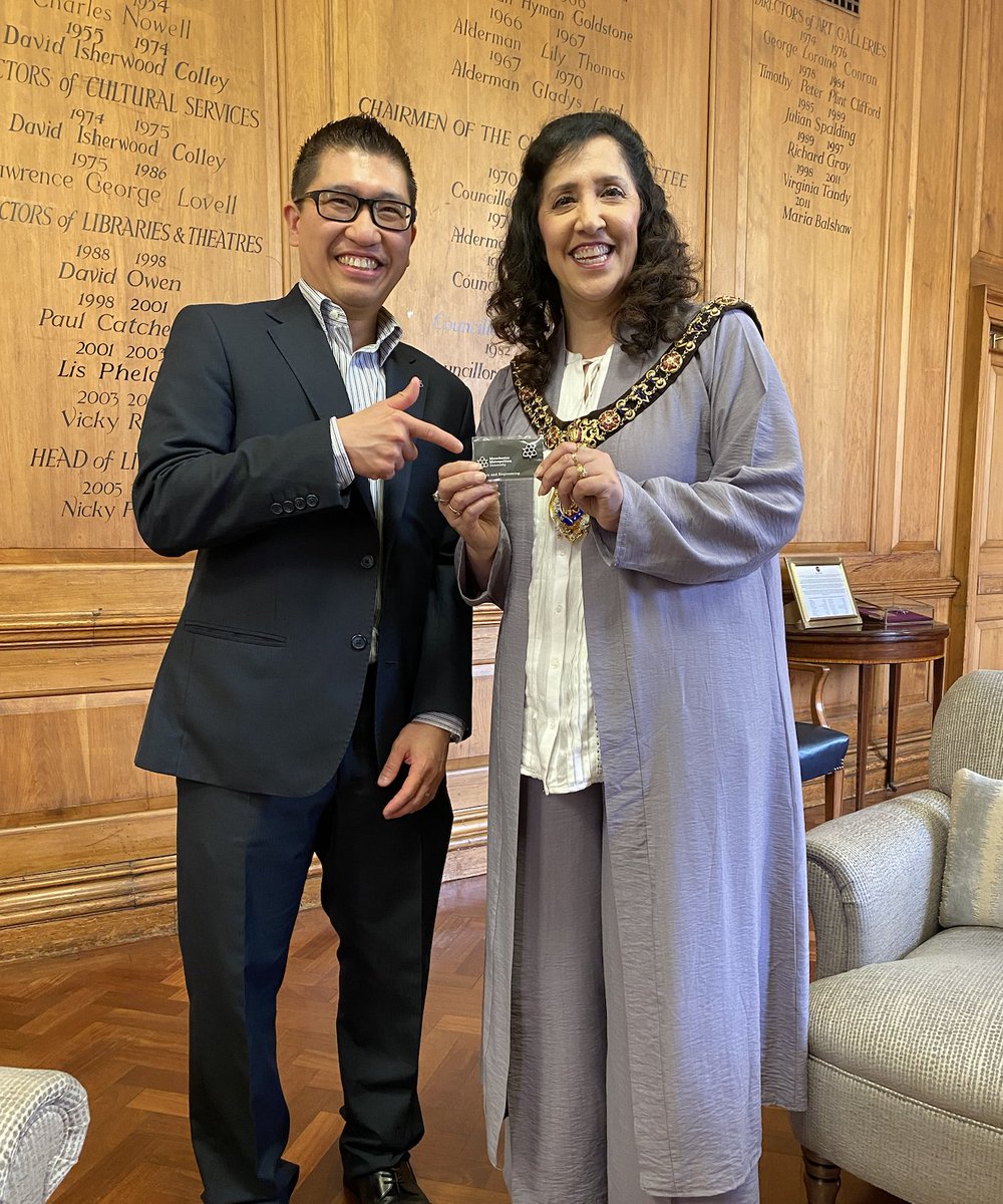 Privileged to have an audience with the <a href="/LordMayorOfMcr/">Councillor Carmine Grimshaw</a>, Councillor Yasmine Dar with our <a href="/BritishCouncil/">British Council</a> Women in STEM Scholars Neha Hussain, Binish Nisar and Aiman Faiz, and Kay Morgan.  Thank you for your time hosting us <a href="/ManMetUni/">Manchester Metropolitan Uni</a>