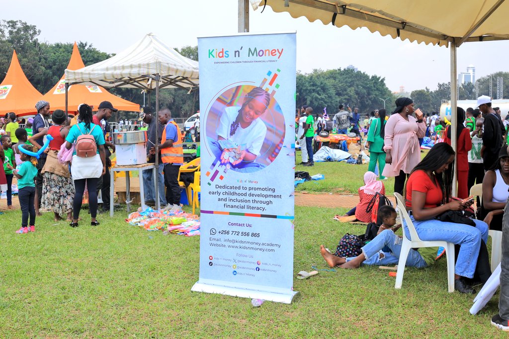 LilHandsGoGreen's tweet photo. #GreenFestival23| We're glad to have been joined by @kidsnmoney. An organization dedicated to promoting early childhood development and inclusion through financial literacy. #GoGreenUg 

@JosephMasembe1 @BrendaAkia @UgEquityBank @WanjohiColetta @CapitalFMUganda @MNalubega20 https://t.co/PI0UW59zyl