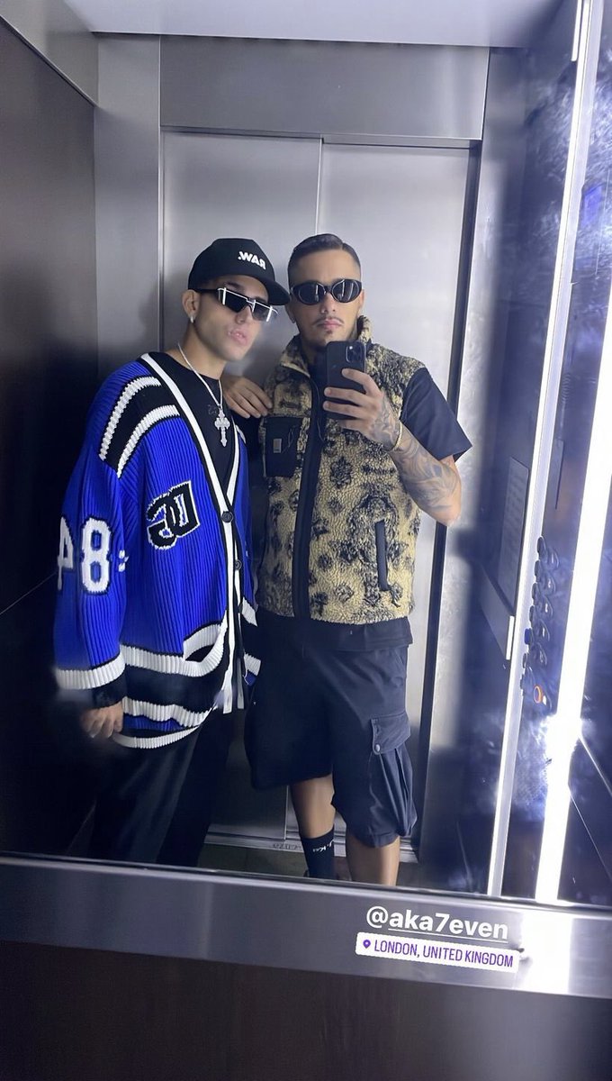 aka7archive's tweet photo. Aka nella storia IG di @/rizzoantonio
-
#aka7even https://t.co/QFc5uc8HAe