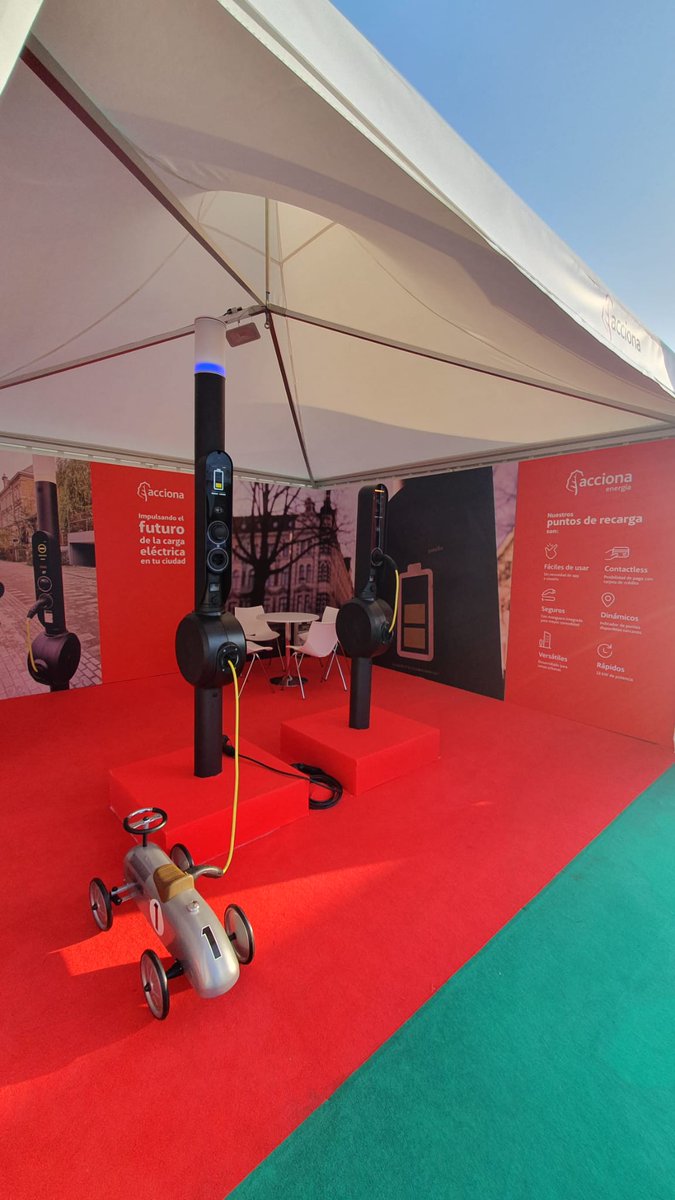ACCIONArecarga's tweet photo. Ya estamos en la feria #VEM2023 organizada por
@AEDIVE✅Presentamos nuestros puntos de recarga para ciudades, un modelo innovador que supondrá el impulso definitivo para el acceso a la movilidad eléctrica sostenible urbana 🏙️🔋 https://t.co/OvTZ8ZFDFY