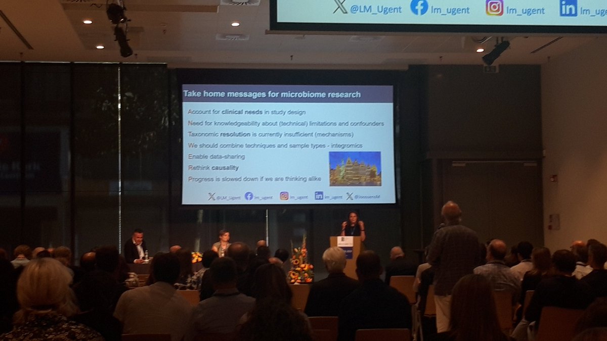 alinkmd's tweet photo. Very nice talk on analytical challenges in microbiome research by Marie @JoossensM 👏

#EHMSG https://t.co/7KXCMIz1Pa