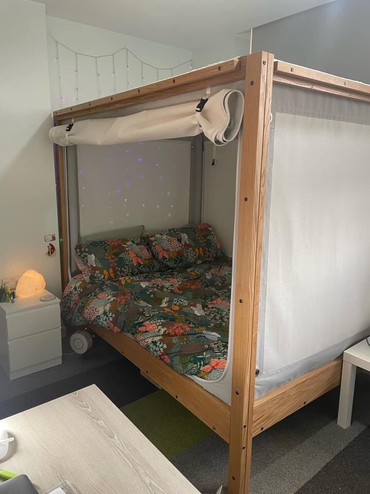 Always great to get great feedback and this is why we love our jobs @Oliversbed we make #Bespoke Enclosed Safety Beds, which are available in both Single and Double size. #AngelmanSyndrome #EpilepsyAwareness #OT