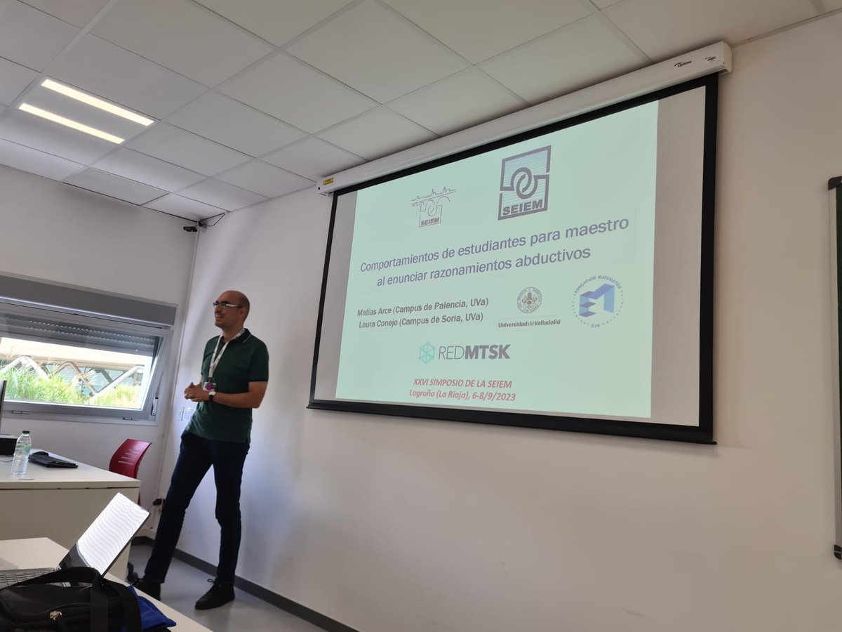 Esta mañana hemos presentado nuestra comunicación con <a href="/Lau_Conejo/">Laura Conejo</a> en #XXVISEIEM sobre comportamientos de estudiantes para maestro al enunciar razonamientos abductivos
¡Gracias a los asistentes por la fructífera discusión! <a href="/_SEIEM/">SEIEM</a> <a href="/RedMTSK/">Red MTSK</a> <a href="/EduMat_UVa/">EduMat_UVa</a>