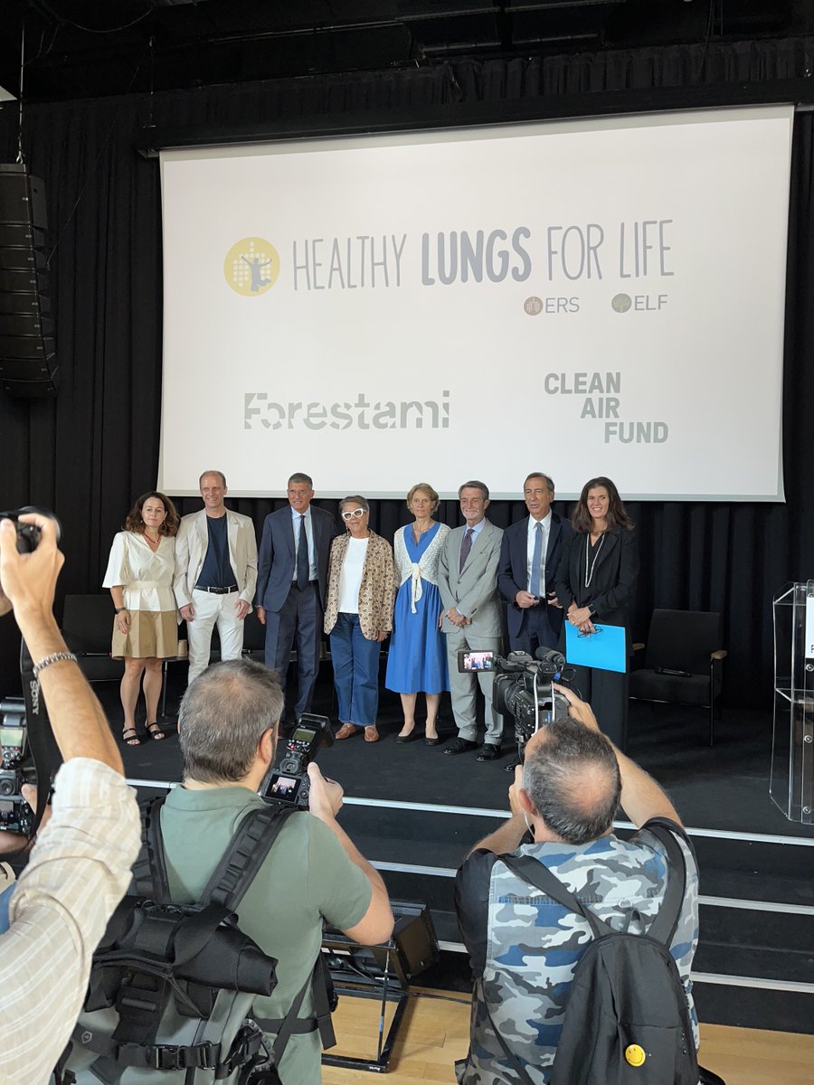 EuropeanLung's tweet photo. The #HealthyLungsforLife and #Forestami press conference is taking place now to launch our public event in #Milano. Mayor of Milan Giuseppe Sala, President of Lombardy, Attilio Fontana and ELF Chair, @kjeldsh are all speaking. https://t.co/XbZX4rqv6e