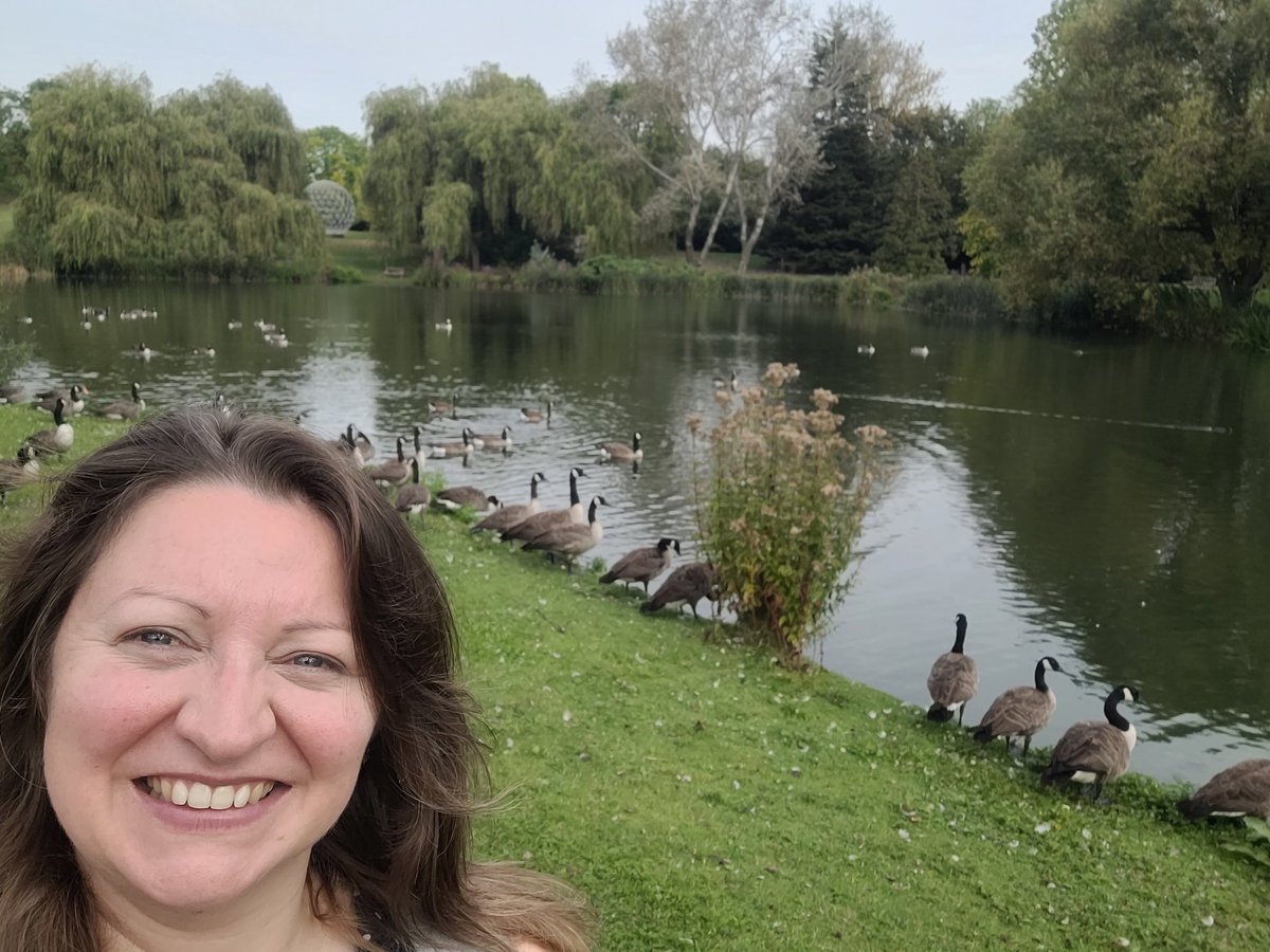 Thrilled to be asked back to @UniOfSurrey to present on behalf of @Northern_Acc with our training partners @skillfluence at #ieec2023 #enterpriseeducators. I have missed this beautiful campus!