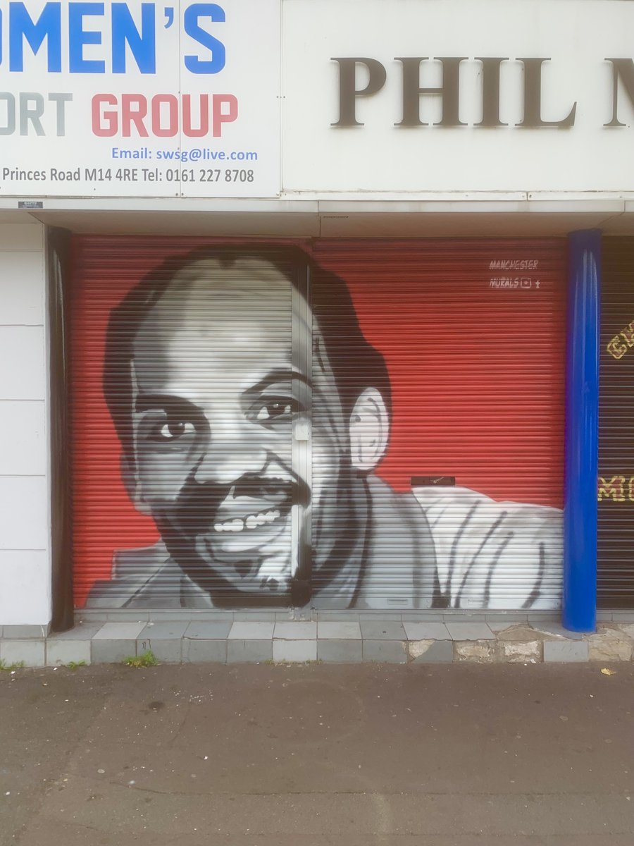 MCRMurals's tweet photo. Great to paint at @ChampsCampUK / @GallaghersGym  in Moss Side. A mural to honour Phil Martin, who did so much for the local community alongside training multiple British champions. Thanks to @JoeG, Maurice and others at the club!

#philmartin #champscamp #gallaghersgym #boxing https://t.co/A6EE6c0Xcq