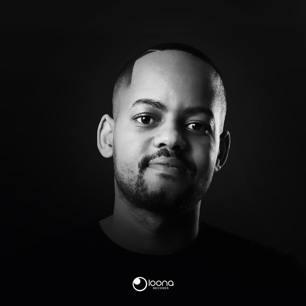 “Isolated EP”OUT NOW!🌎

under <a href="/LoonaRecords/">Loona Records</a> 

Link: ditto.fm/isolated-tebza…