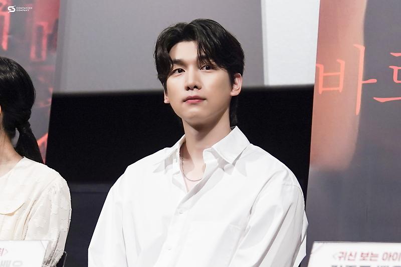 co_companion's tweet photo. [#POST📝] 

<신체모음.zip> GV 현장에서 있었던 무서운 이야기...👻

🔗 https://t.co/EVjupYluUP

#혁 #한상혁 #HYUK #HANSANGHYUK
#신체모음집 https://t.co/UzJDk7cjjA