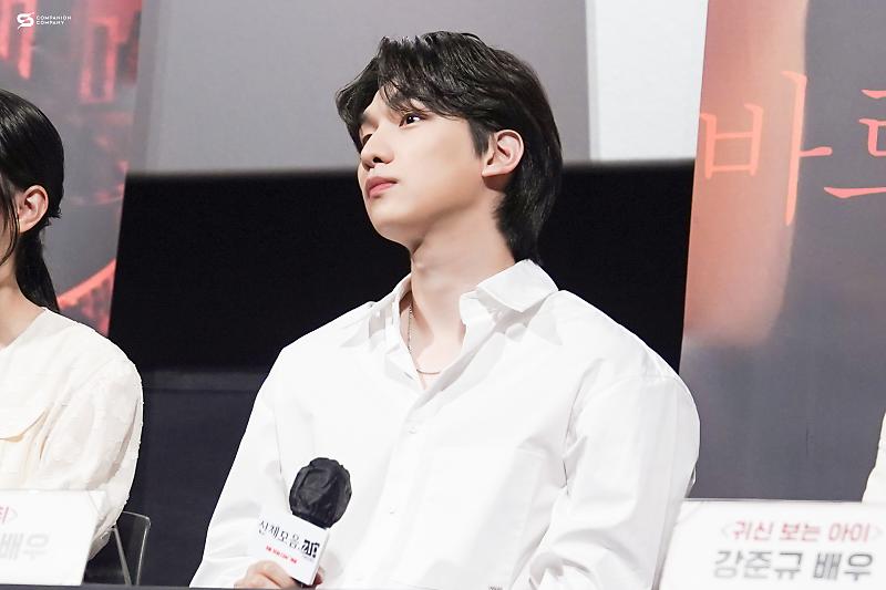 co_companion's tweet photo. [#POST📝] 

<신체모음.zip> GV 현장에서 있었던 무서운 이야기...👻

🔗 https://t.co/EVjupYluUP

#혁 #한상혁 #HYUK #HANSANGHYUK
#신체모음집 https://t.co/UzJDk7cjjA