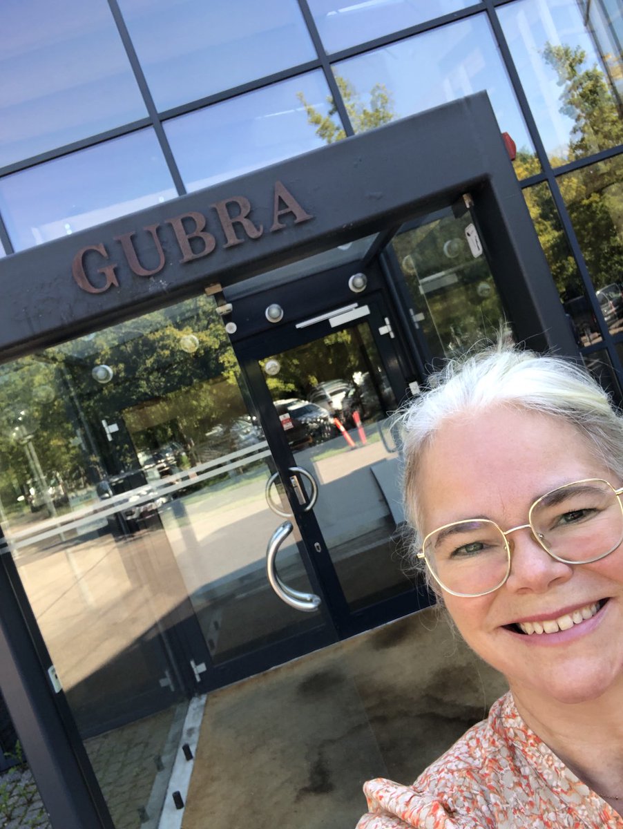MackenzieLab1's tweet image. Happy to have visited GUBRA in Copenhagen! Very impressive technology for whole brain imaging.