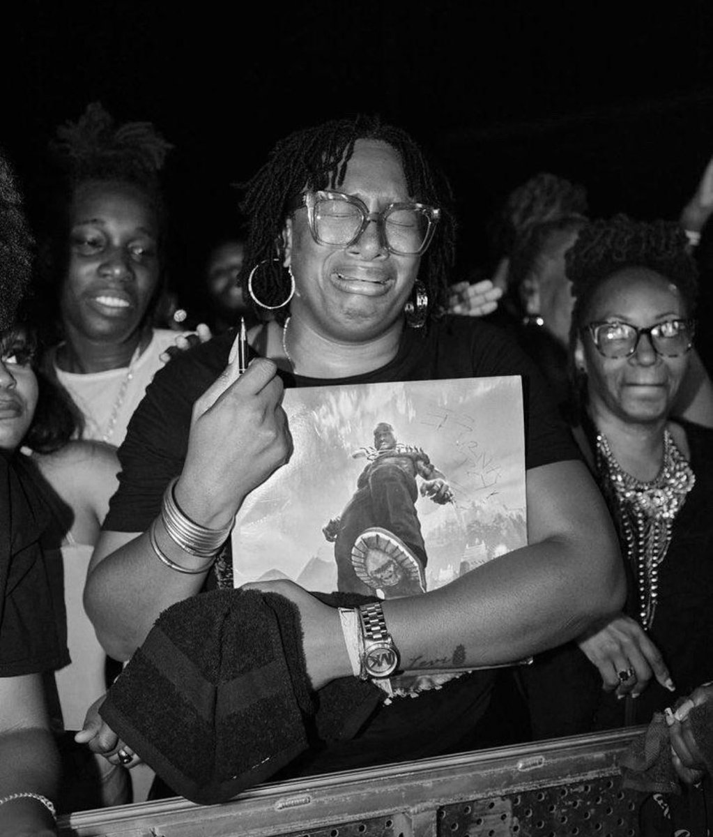 NoteSphere's tweet image. What song on Burna Boy's 'Twice as tall' gets you in this mood?