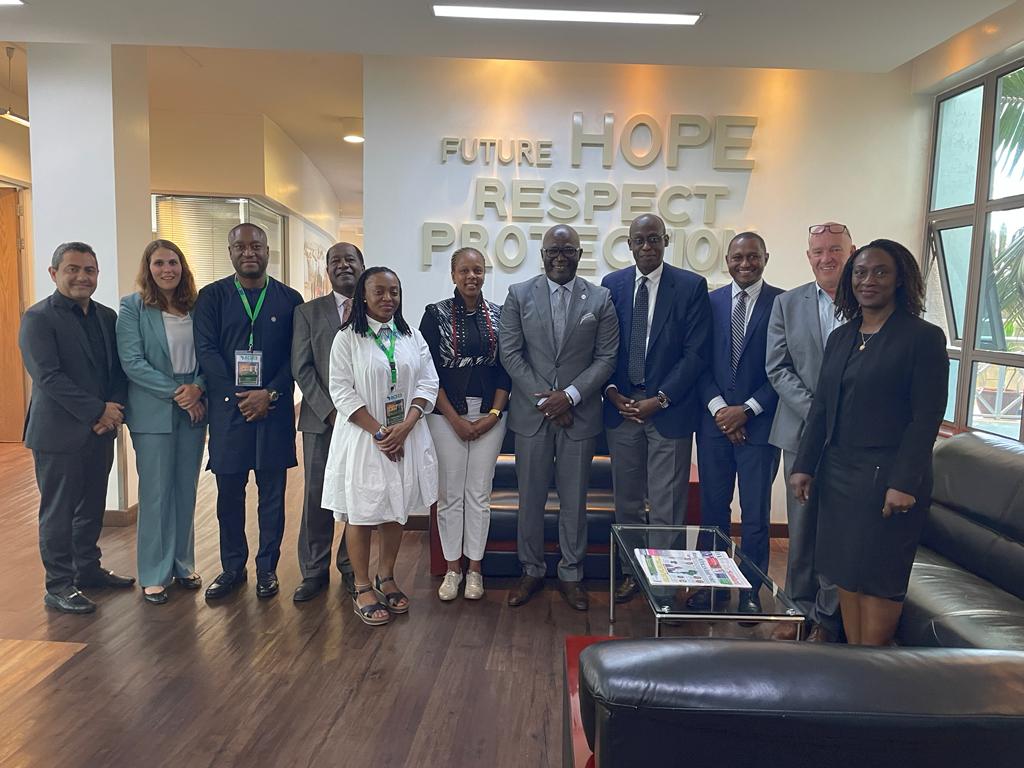 To deliver on the joint committment to protect displaced communities and their hosts from the impact of the #ClimateCrisis, <a href="/ARCapacity/">African Risk Capacity Group</a> and <a href="/Refugees/">UNHCR, the UN Refugee Agency</a> are intensifying their partnership on the heels of <a href="/AfClimateSummit/">Africa Climate Summit</a>. #ACS23 #protection #WithRefugees
t.ly/aTQ7i