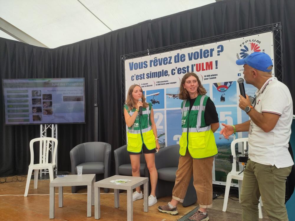 AÉRO BIODIVERSITÉ (@aerobiodiv) on Twitter photo Nos équipes étaient présentes à l’aérodrome de Blois-Le Breuil pour le Mondial de l’ULM 2023 (1er au 3 septembre).✈️
L’occasion de présenter l’association, et de partager les résultats de 3 ans de prospections (réalisées dans le cadre de notre partenariat avec la <a href="/FFfplum/">Fédération Française d'ULM - FFPLUM</a>) !🌿🤝 Nos équipes étaient présentes à l’aérodrome de Blois-Le Breuil pour le Mondial de l’ULM 2023 (1er au 3 septembre).✈️
L’occasion de présenter l’association, et de partager les résultats de 3 ans de prospections (réalisées dans le cadre de notre partenariat avec la <a href="/FFfplum/">Fédération Française d'ULM - FFPLUM</a>) !🌿🤝