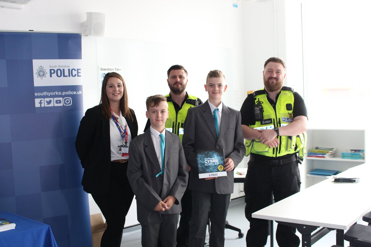 UTC Sheffield Olympic Legacy Park (@utcsheffolp) on Twitter photo What a fantastic morning celebrating #999Day! 🚒🚁🚓
We've been joined by <a href="/SYFR/">South Yorkshire Fire</a> <a href="/syptweet/">South Yorkshire Police</a> and <a href="/YorkshireAirAmb/">Yorkshire Air Ambulance</a>, students have been able to find out more about the services, tour the vehicles and even try on some kit!
A massive thank you to all those involved! What a fantastic morning celebrating #999Day! 🚒🚁🚓
We've been joined by <a href="/SYFR/">South Yorkshire Fire</a> <a href="/syptweet/">South Yorkshire Police</a> and <a href="/YorkshireAirAmb/">Yorkshire Air Ambulance</a>, students have been able to find out more about the services, tour the vehicles and even try on some kit!
A massive thank you to all those involved!