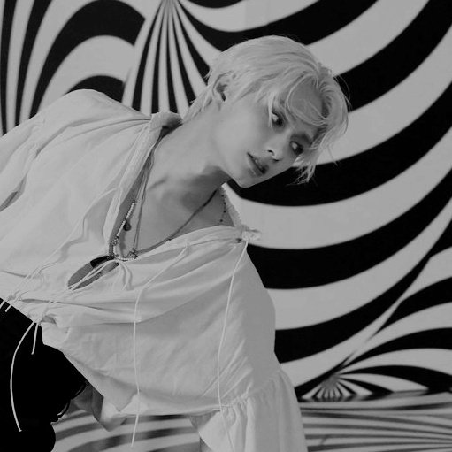 Narcixistic's tweet photo. ㅤㅤㅤ
.𖥔 ݁ ˖    ⭑
      ‧₊˚ ⋅ ➴๋࣭ ⭑๋࣭ 

ㅤㅤㅤㅤ“ I find solace in the language of movement, where my body dances on the beat of my heart and the harmony of my soul ”

ㅤ ㅤ  ㅤ ㅤ ㅤ ㅤ ⭑☆‧₊˚ 𓂃 ࣪ ִֶָ☾.
ㅤㅤㅤ https://t.co/fLiGHVi102